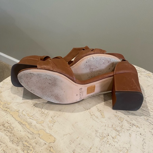 Alexandre Birman Clarita Brown Sandals - Picture 7 of 7